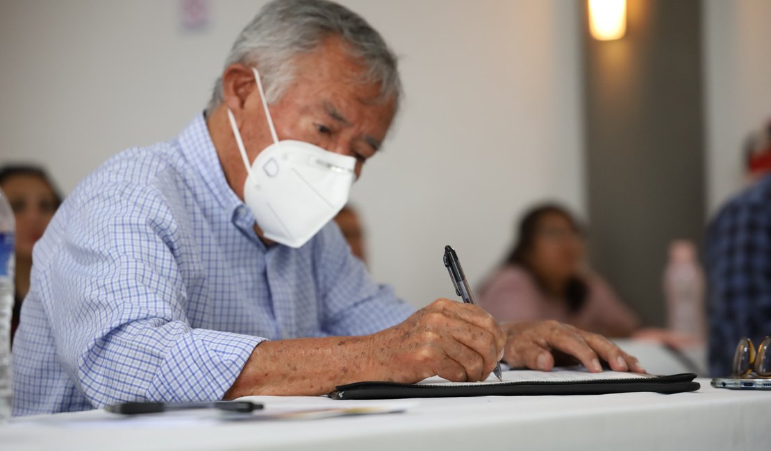 Etarismo: número de maiores de 50 anos desempregados no Estado aumenta