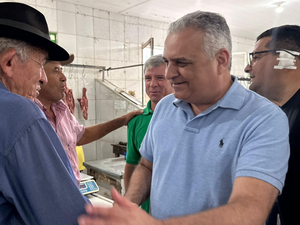 Alfredo Gaspar fortalece presença no Sertão e ganha apoio popular em agendas por Alagoas