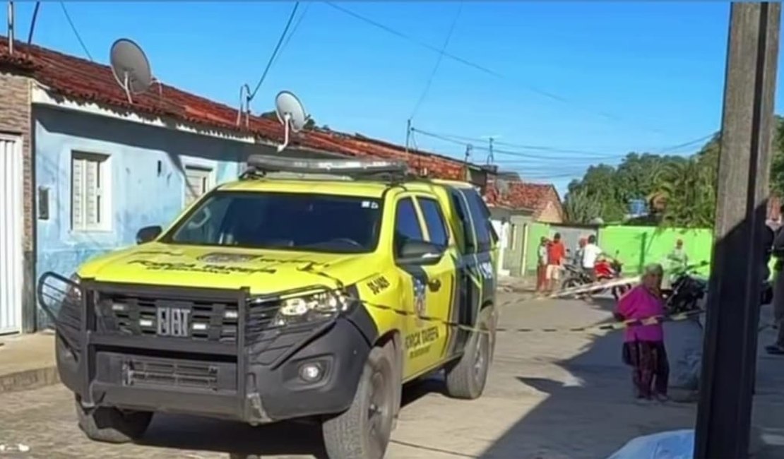 Homem morre após ser baleado em via pública da cidade de São Sebastião
