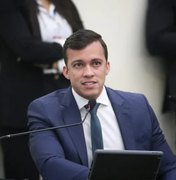 Leonam Pinheiro é eleito o deputado mais atuante da ALE