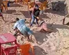 [Vídeo] Ambulantes brigam por espaço em praia da Sereia, em Maceió