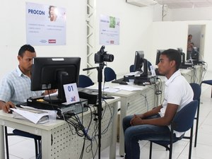 Centrais Já! suspendem atendimento no feriado desta terça-feira (1º)