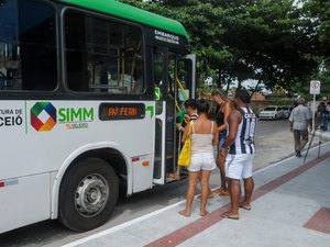 População poderá denunciar coletivos que estiverem com catracas altas