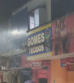 Falsa ocorrência de incêndio mobiliza Corpo de Bombeiros no Centro de Maceió