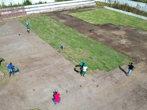Prefeito Ronaldo Lopes revitaliza sede e estádio do Sport Club Penedense