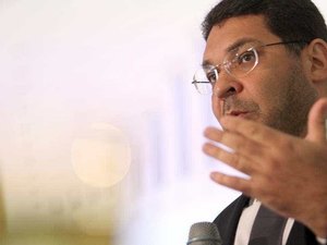 Renda mínima só com mais imposto, diz Mansueto Almeida 