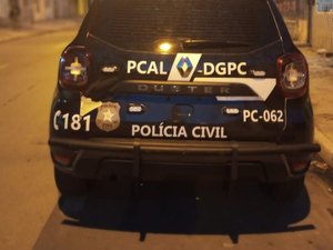 Polícia Civil prende foragido acusado de ter matado mulher em Delmiro Gouveia