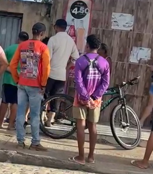 Homem é morto a tiros em frente a mercadinho na zona rural de Arapiraca