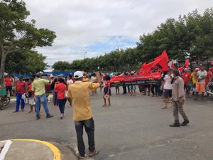 Enquanto manifestantes pedem terras em Arapiraca, prefeitura doa terreno para empresa privada