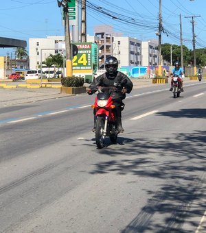 Metade dos mototaxistas esperados estão cadastrados para regulamentação em Maceió