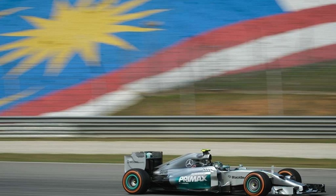 Rosberg é o mais rápido na 2ª sessão de sexta