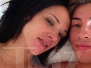 Site divulga foto íntima de Asia Argento com ator de 17 anos