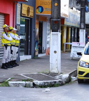 Ronda no Bairro realiza encaminhamento de adolescente grávida de 7 meses com fortes dores