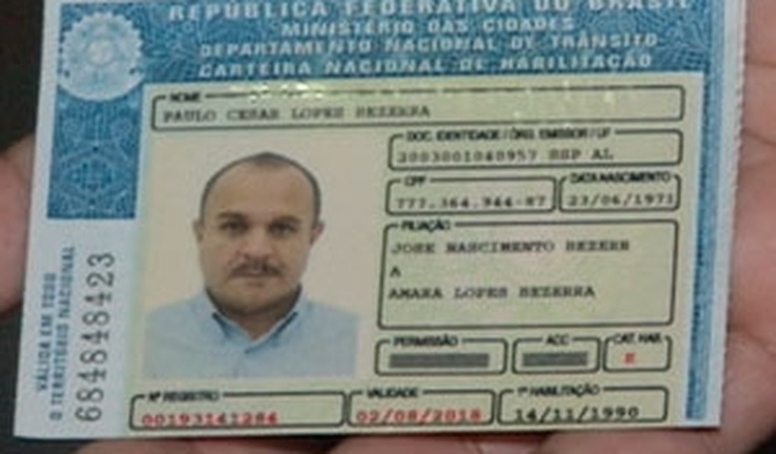 Motorista de van é morto na frente da esposa após resistir a assalto