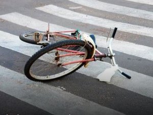 Ciclista morre após ser atropelado em cruzamento no Tabuleiro do Martins