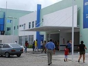 Brincadeira de criança termina com irmão baleado em Maceió