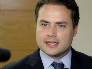 Governo Renan Filho se encaminha com facilidade para reeleição 