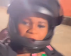 Mãe viraliza ao pilotar moto sozinha até a maternidade para dar à luz