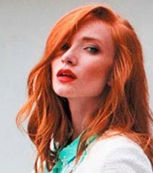 Modelo da Vogue mata namorado esfaqueado por ciúmes na Rússia
