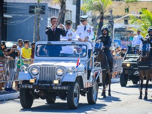 Paulo Dantas comanda desfile de 200 anos da Independência