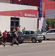 Funcionários são feitos reféns em assalto a agência bancária na Bahia