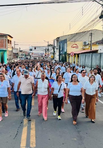 Prefeitura de Palmeira dos Índios promove caminhada contra violência à mulher