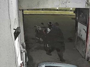 Pintor é atacado com golpes de foice enquanto trabalhava em Inhapi