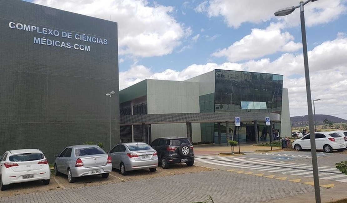 Justiça barra novas transferências de militares para Medicina da Ufal Arapiraca