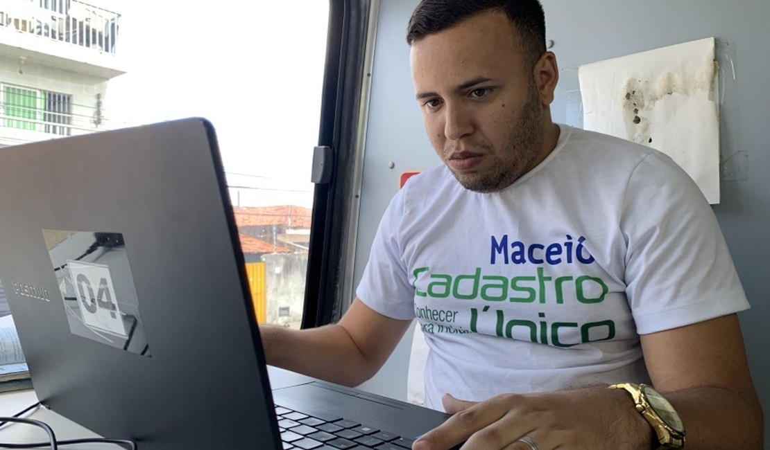 Moradores do Conjunto Cidade Sorriso recebem serviços do Cadúnico neste fim de semana