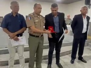 Em cerimônia histórica, PMAL reconhece serviços prestados por militares veteranos; policiais são homenageados por dedicação à segurança de Alagoas