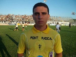 Comissão de arbitragem divulga árbitros para as semifinais