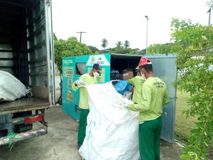 Prefeitura renova contratos com cooperativas para coleta seletiva