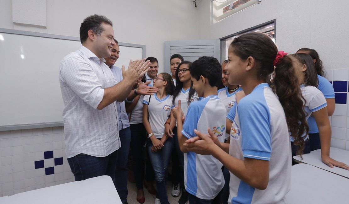 Mais de 150 escolas da rede estadual foram recuperadas em Alagoas