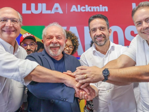 Evento Pró-Lula reúne cinco partidos em Alagoas