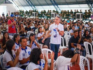 Aulões para o Enem promovidos por Rafael Brito ampliam chances de alagoanos