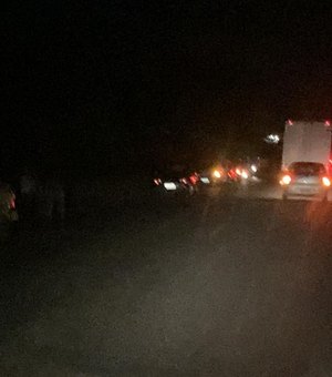 Homem é morto a tiros na rodovia AL-220, em Arapiraca