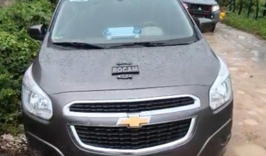 Polícia Civil recupera carro roubado da casa da mãe do prefeito de Pão de Açúcar