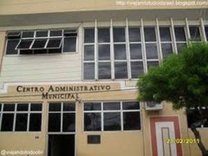 Prefeitura tem até o fim de 2016 para demitir ou afastar servidores sem concurso público