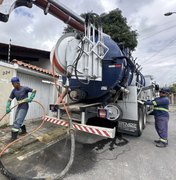 Mutirão de limpeza desobstrui galerias no Benedito Bentes
