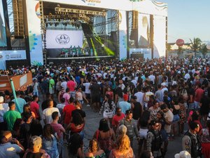 É hoje: Maceió Verão terá Péricles e Babado Novo