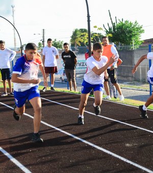 Estudantes enfrentam prova de atletismo nos Jogos Escolares de Arapiraca
