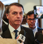 “Estou em um país capitalista”, diz Bolsonaro ao desembarcar na China