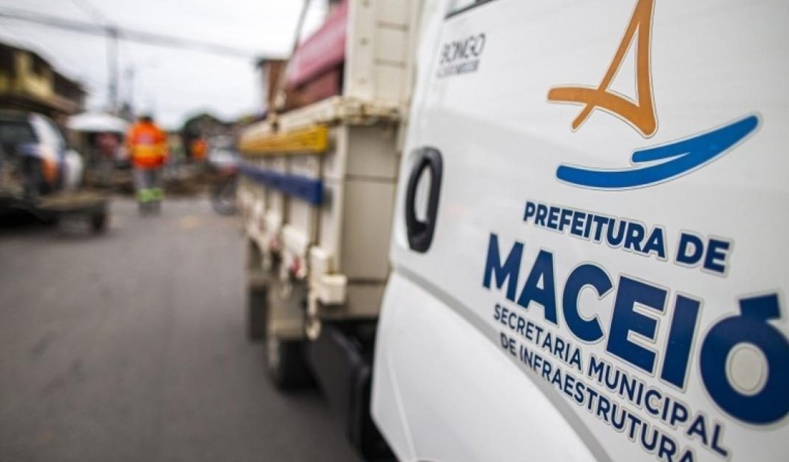 Obra emergencial interdita trecho de rua no Tabuleiro do Martins nesta quarta-feira (08)