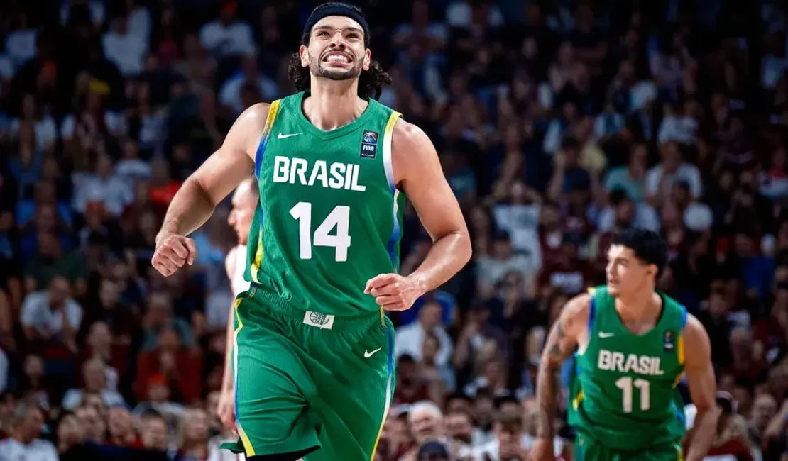 Seleção de Basquete atropela a Letônia e garante vaga nos Jogos de Paris