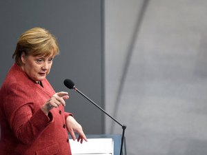 Hackers vazam dados de Merkel e centenas de políticos alemães