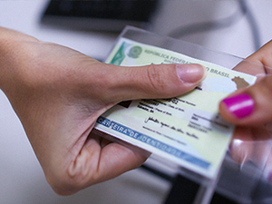 Estudantes da Ufal podem usar nome social em documentos internos