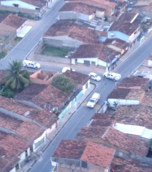 Jovem é preso por perturbar sossego da vizinhança com som alto em São Luís do Quitunde