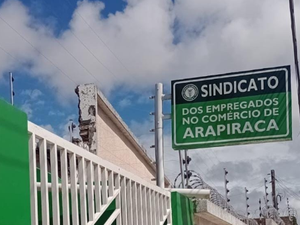 Sindicato orienta sobre funcionamento do comércio e pagamento de horas extras em Arapiraca