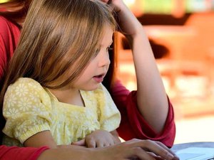 Smartphone, tablet e computador podem afetar a saúde dos olhos