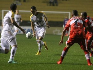 CRB arranca empate e Criciúma e segue no G4 da série B
